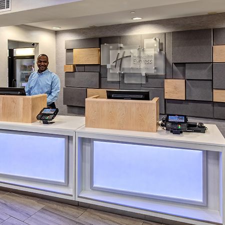 Holiday Inn Express Hotel & Suites Memphis Southwind, An Ihg Hotel Екстер'єр фото