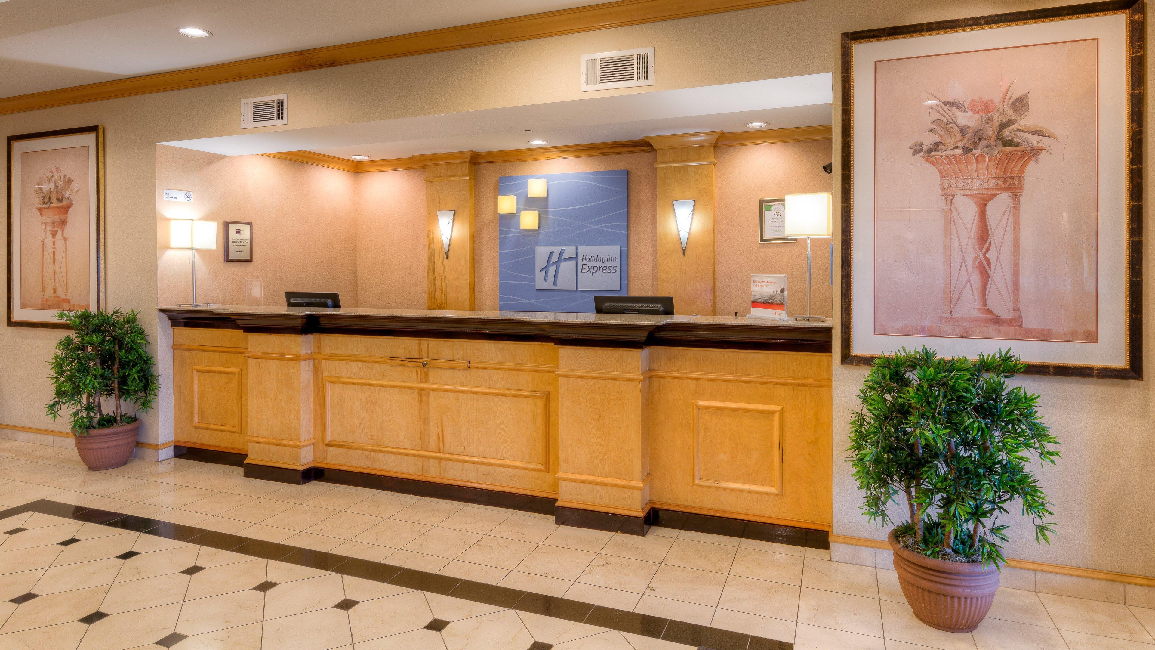 Holiday Inn Express Hotel & Suites Memphis Southwind, An Ihg Hotel Екстер'єр фото